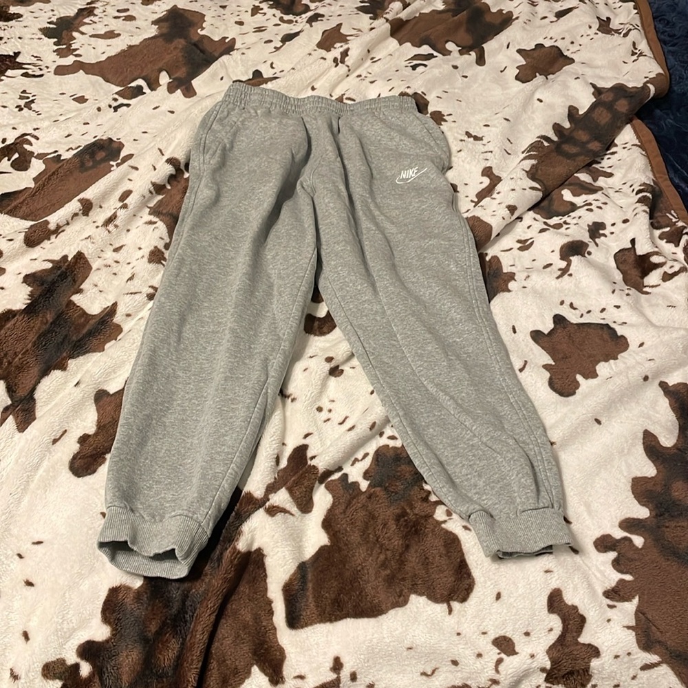 Youth Xl Nike sweats